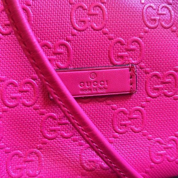 Stunning Gucci GG Guccissima Studded Bucket Bag - Picture 3 of 16